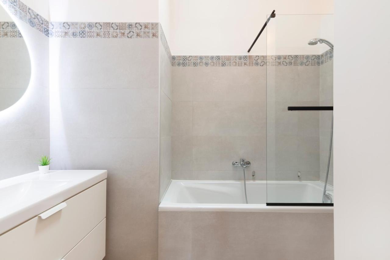 Le Favori De Montesquieu Apartment น็องซี ภายนอก รูปภาพ